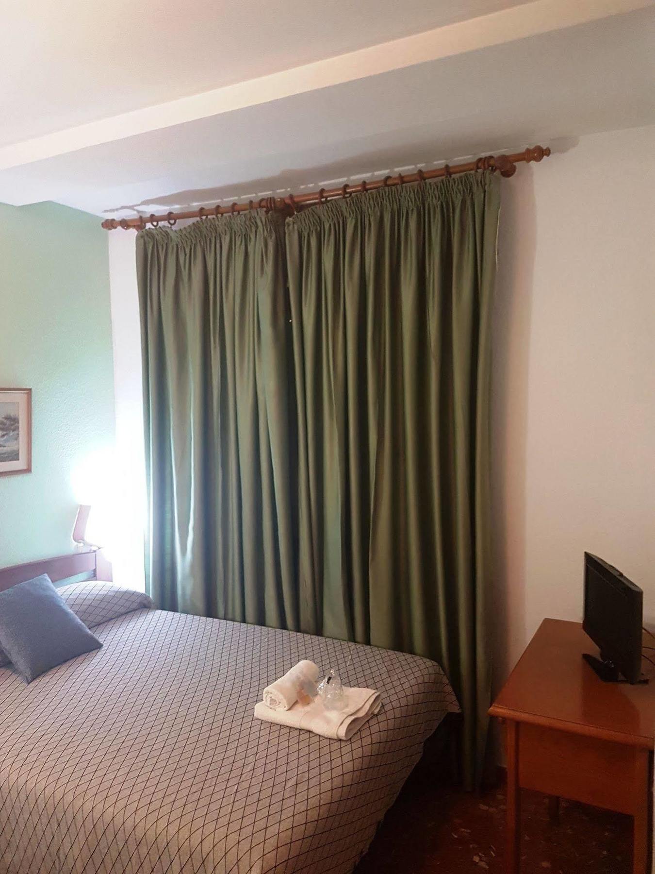 Hotel Al-Andalus Peal, En Cazorla Comarca Peal De Becerro Εξωτερικό φωτογραφία